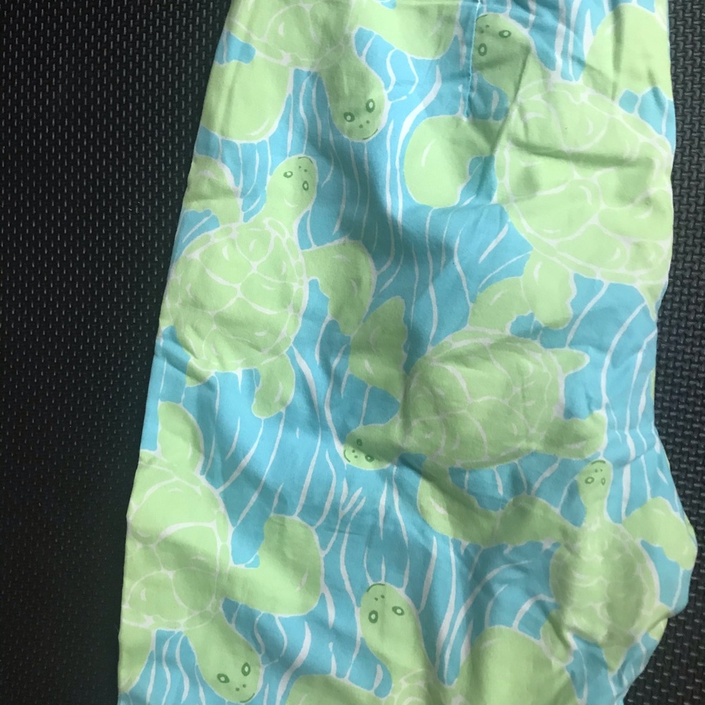 Adorable genuine Lilly Pulitzer turtle🐢 pants EUC
